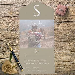 Invitation Tout En Un Monogramme Photo moderne Kaki Tan Dîner