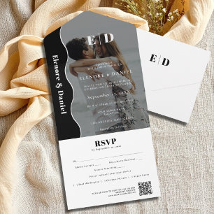 Invitation Tout En Un Noir et blanc Vague latérale Code QR RSVP Mariage 