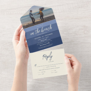 Invitation Tout En Un Ocean Blue Wave Stripes Plage Mariage Photo
