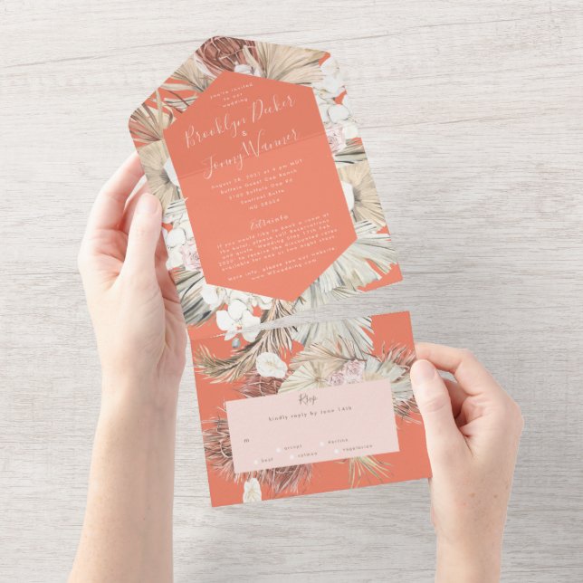 Invitation Tout En Un Pampas moderne Boho Coral Tropical Cream Mariage (Déchirure)