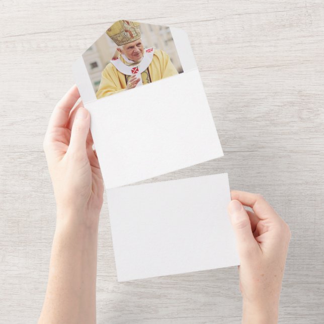 Invitation Tout En Un Pape Benoît XVI (Déchirure)