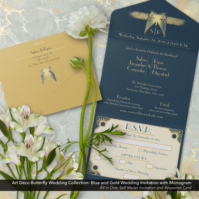 Invitation Tout En Un Papillon Art Déco Monogramme Mariage bleu or (Art Deco Butterfly All In One Wedding Invitation: Blue and Gold with a Monogram.)