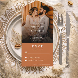 Invitation Tout En Un Photo de Fond Moderne Terracotta Simple Mariage RS
