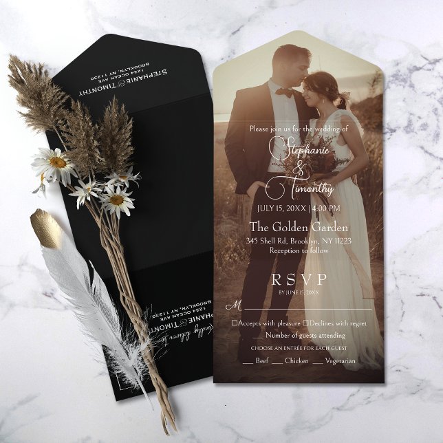 Invitation Tout En Un Photo moderne Mariage noir (Simplify your wedding with our all-in-one invitation – convenience and beauty in a single card.)