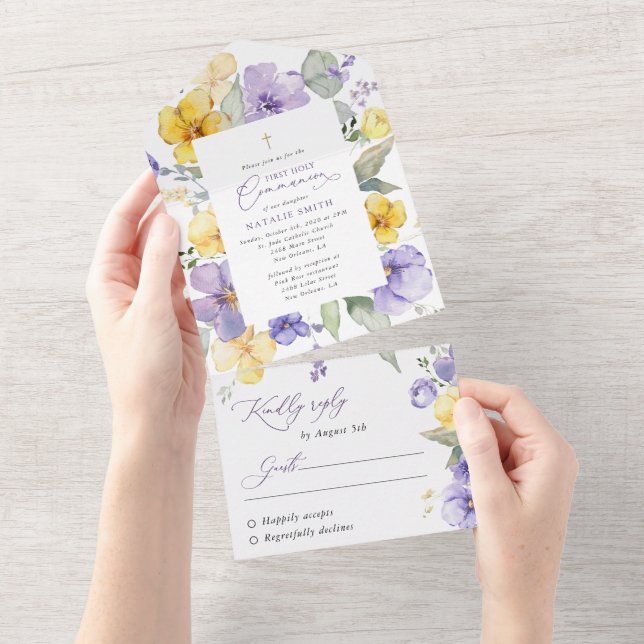 Invitation Tout En Un Purple Flowers, Yellow Flowers, First Communion (Déchirure)