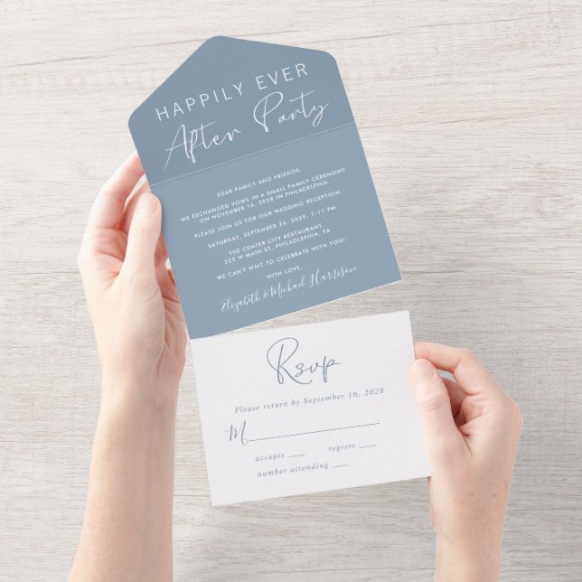Invitation Tout En Un Réception de mariage Dusty Blue Happily Ever After (Déchirure)