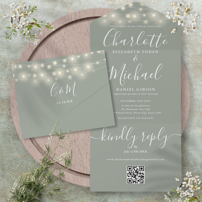 Invitation Tout En Un Sage Green String Lights QR Code Monogramme Mariag (Sage Green String Lights QR Code Monogram Wedding All In One Invitation)
