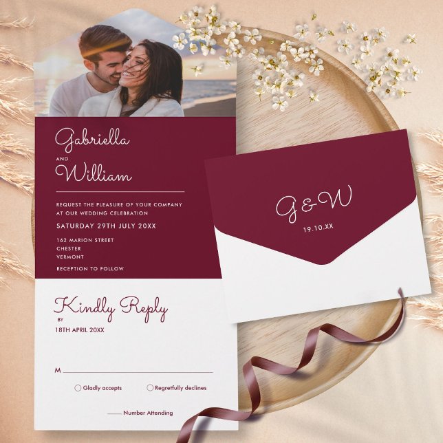Invitation Tout En Un Simple Script Mariage Monogramme Photo (Simple Script Burgundy Monogram Photo Wedding All In One Invitation)