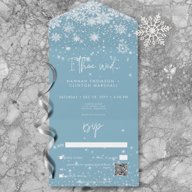 Invitation Tout En Un Snowflakes blanc moderne Code QR bleu (Modern White Sparkle Snowflakes Blue QR Code All In One Invitation)