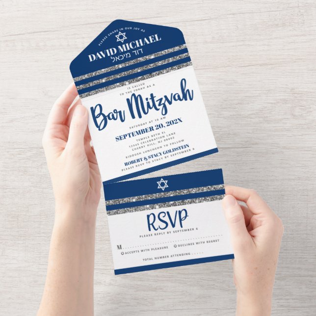 Invitation Tout En Un Tallit Bar Mitzvah Bleu Marine Écriture Simple Mod (Déchirure)