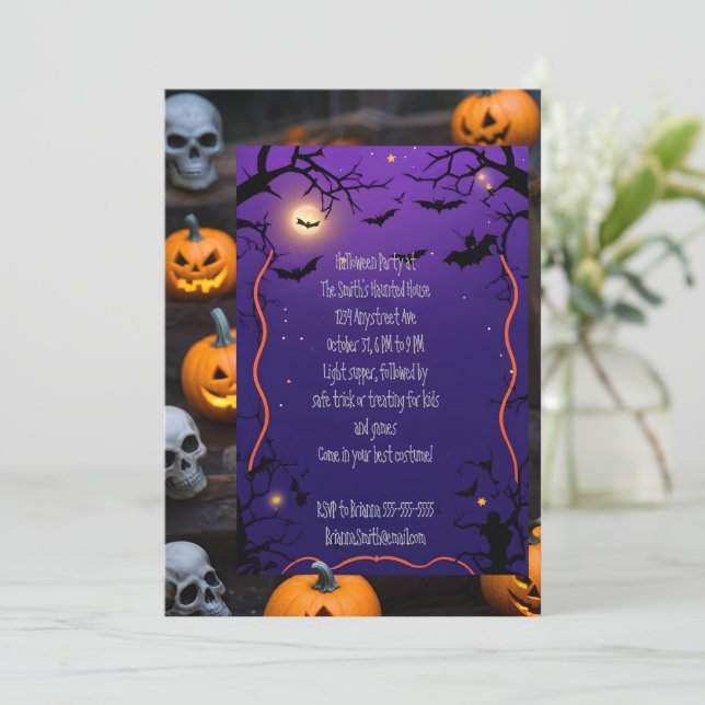 Invitation Toutes les choses Éffrayantes Halloween Adulte et  (Debout devant)