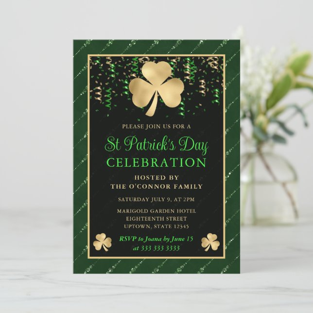 Invitation Trèfle élégant vert et or St Patrick's Day (Debout devant)