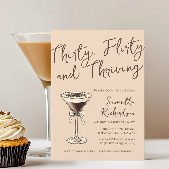 Invitation Trente Flirty and Thriving Cocktail 30e anniversai (Thirty Flirty and Thriving Espresso Martini Cocktail 30th Birthday Invitation)