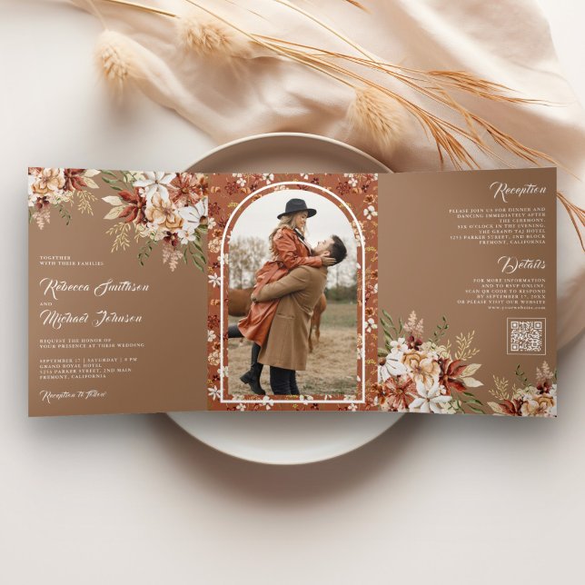 Invitation Trois Volets Boho Terracotta Floral Fleur sauvage Mariage beige (Créateur téléchargé)