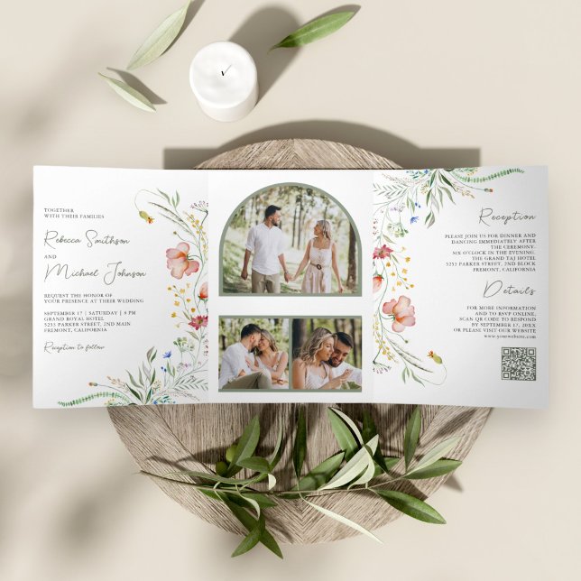 Invitation Trois Volets Code QR de mariage avec collage de photos de fleur (Créateur téléchargé)