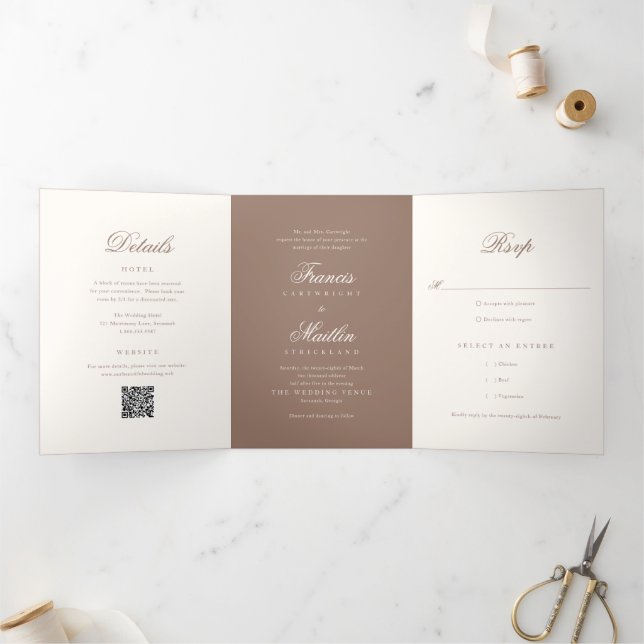 Invitation Trois Volets Code QR de mariage élégant marron romantique (Intérieur)