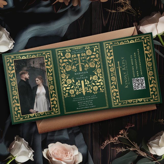Invitation Trois Volets Code QR du Mariage d'épée médiévale verte (Créateur téléchargé)