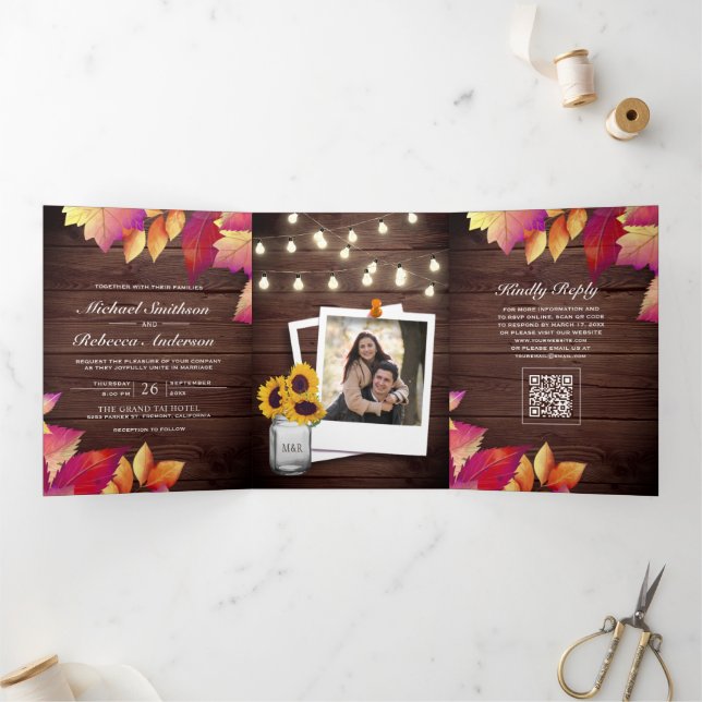 Invitation Trois Volets Code QR Mariage Feuilles d'Automne Bois Rustique (Intérieur)