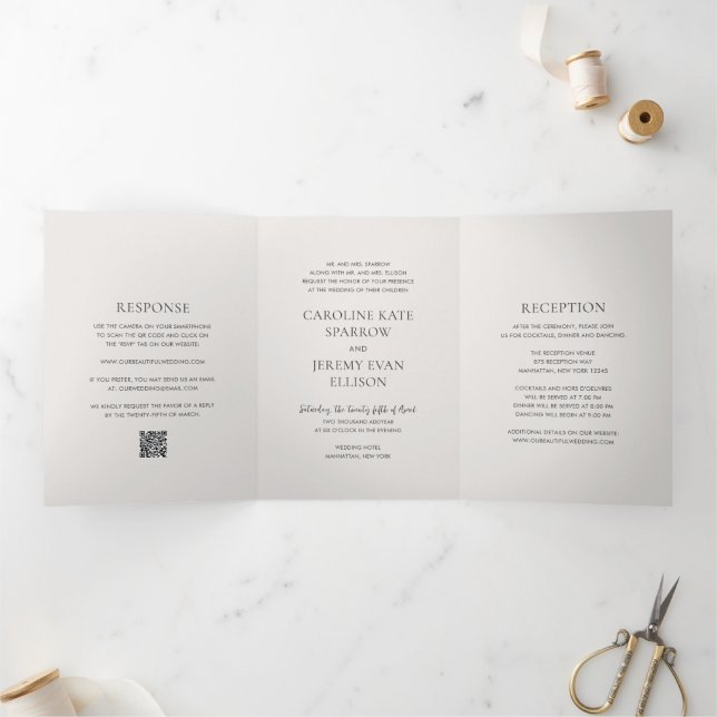 Invitation Trois Volets Code QR Neutre Élégant Mariage Propre (Intérieur)