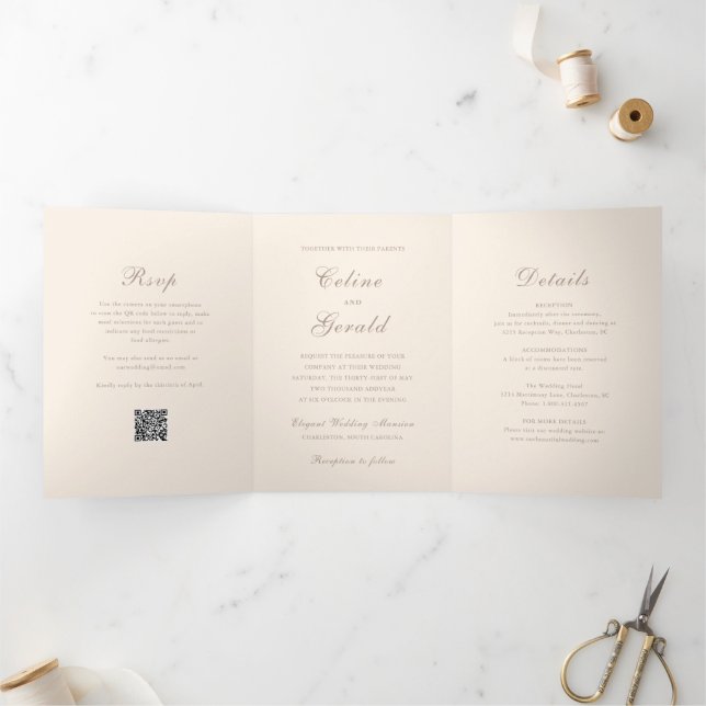 Invitation Trois Volets Code QR Sandy Neutre Classique Élégant Mariage (Intérieur)