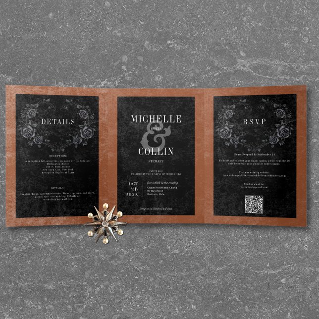 Invitation Trois Volets Corbeau noir gothique et Mariage rouille Rose noir (Gothic Black Raven & Black Roses Rust Wedding Tri-Fold Invitation)