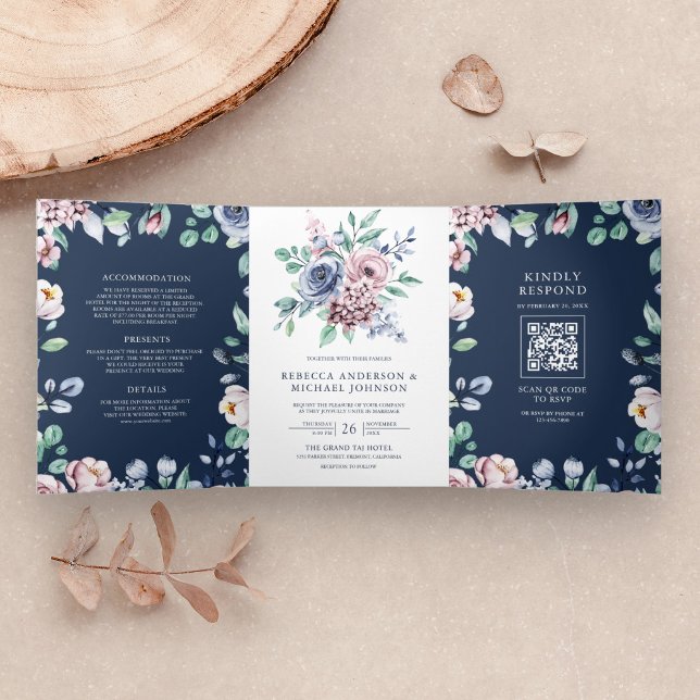 Invitation Trois Volets Dusty Blue et rose Floral Navy QR Code Mariage (Créateur téléchargé)