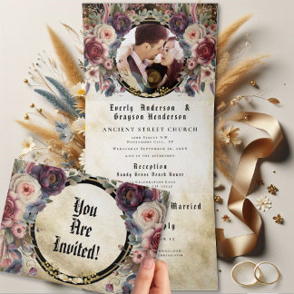 Invitation Trois Volets Élégant TriPli Mariage Floral Rose Médiéval