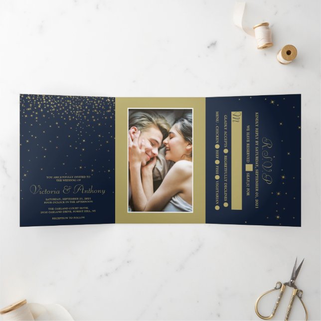 Invitation Trois Volets Elégante Marine & Gold Falling Stars Mariage Suite (Intérieur)