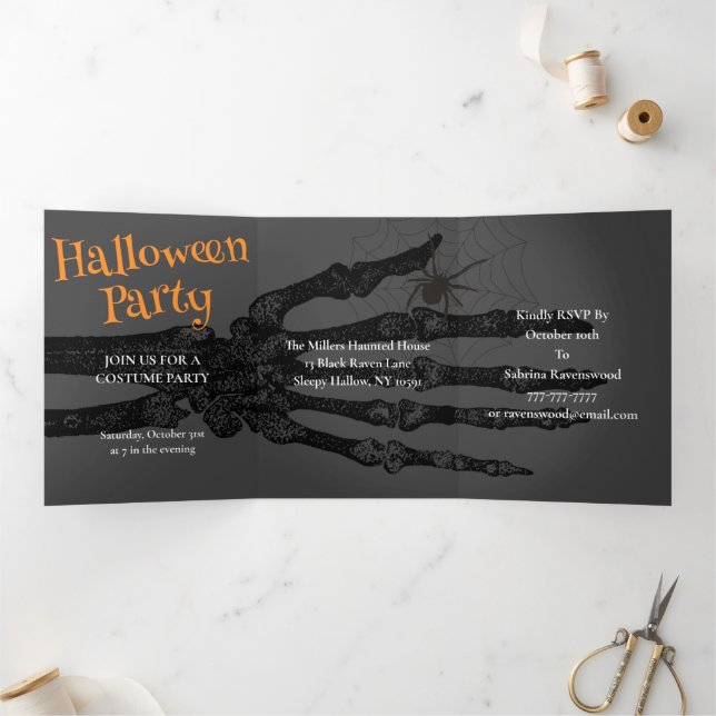 Invitation Trois Volets Entrez À Vos Propres Risques Partie D'Halloween (Intérieur)