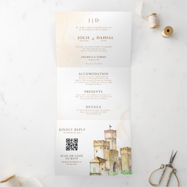 Invitation Trois Volets Fairytale castle QR code histoire livre mariage (Intérieur)