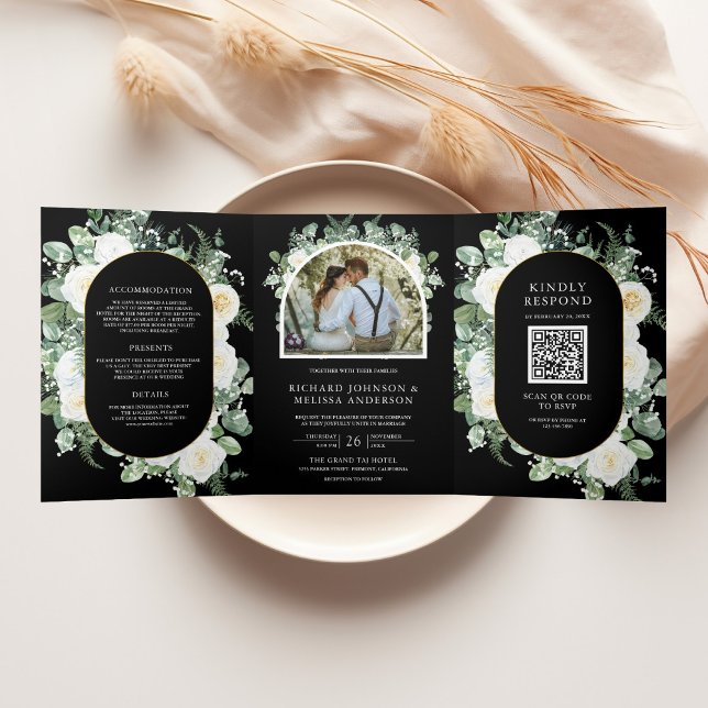 Invitation Trois Volets Ivory Floral Photo Black QR Code Wedding (Créateur téléchargé)