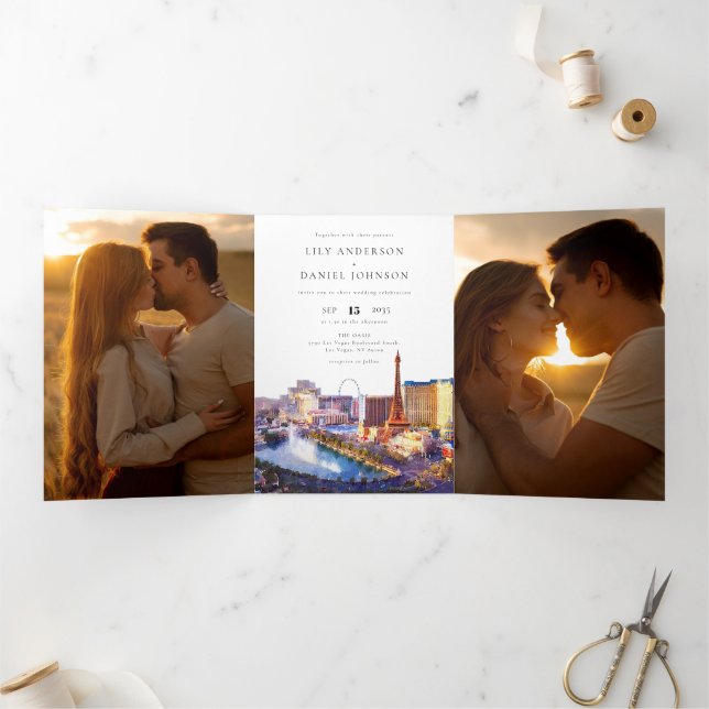 Invitation Trois Volets Las Vegas Nevada Code QR 3 Photo de mariage (Intérieur)