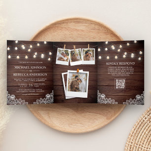 Invitation Trois Volets Lumières à cordes en bois de grange avec code QR p
