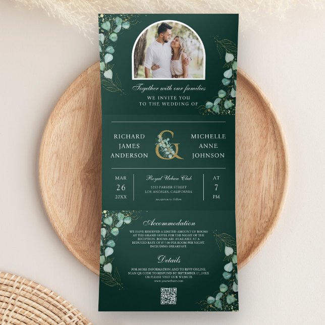 Invitation Trois Volets Mariage Code QR Arc de Eucalyptus Vert Emeraude (Créateur téléchargé)