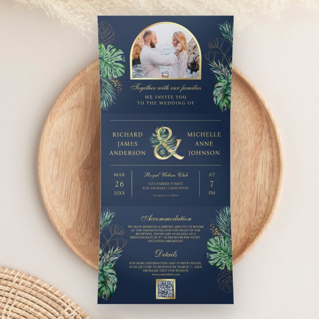 Invitation Trois Volets Mariage Code QR Navy Monstera Palm Or Tropical (Créateur téléchargé)