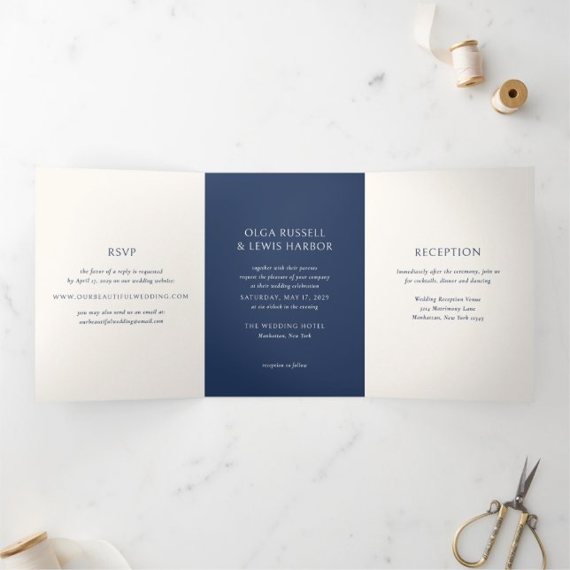 Invitation Trois Volets Mariage Moderne Simple en Marine et Crème (Intérieur)