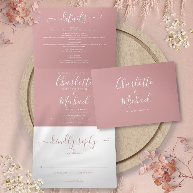 Invitation Trois Volets Mariage Monogramme Élégant Script Rose Poussiéreus (Dusty Rose Elegant Script Monogram Wedding Tri-Fold Invitation)