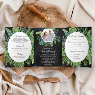 Invitation Trois Volets Mariage Noir Feuilles de Palmier Monstera Tropical