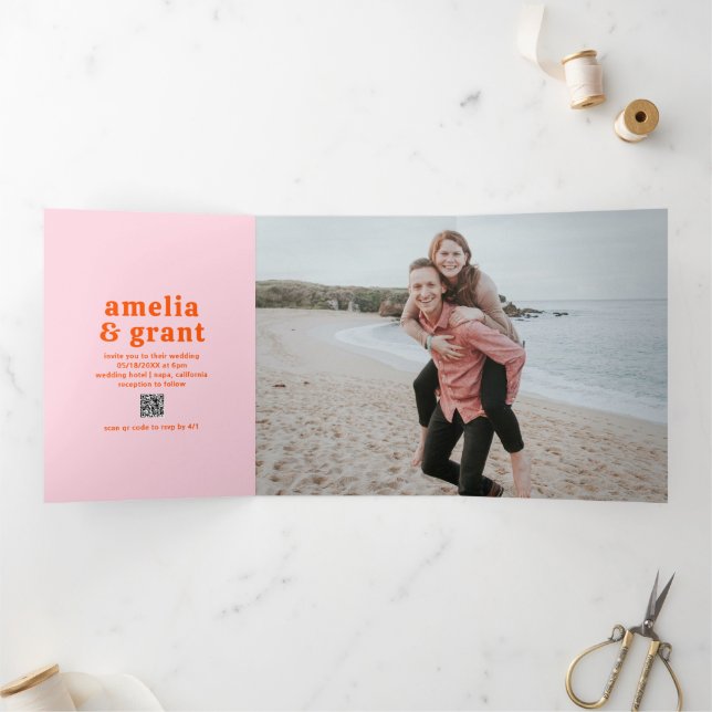 Invitation Trois Volets Mariage photo QR Code Police Rétro Orange et Rose (Intérieur)