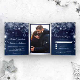 Invitation Trois Volets Midnight Blue Winter Wonderland Snowflakes Mariage