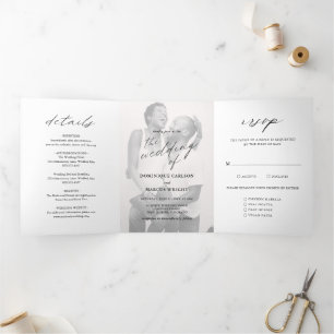 Invitation Trois Volets Moderne Chic Calligraphie Simple Mariage photo