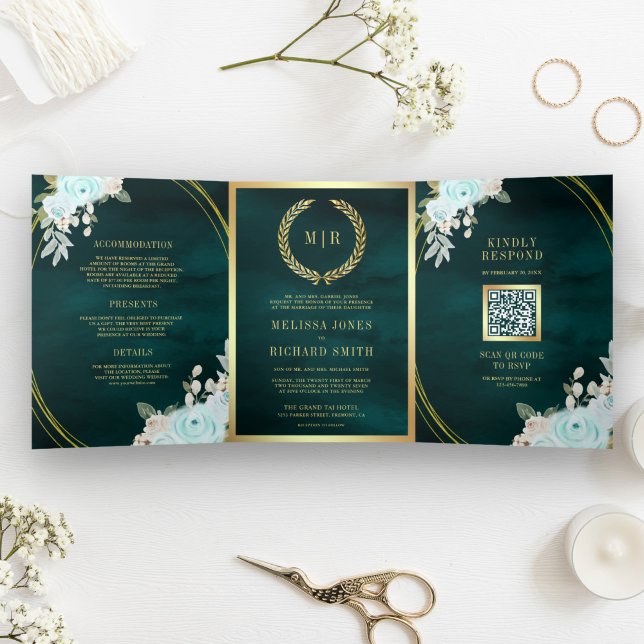 Invitation Trois Volets Pastel Mint Roses tous en un Code QR Code Turquois (Créateur téléchargé)