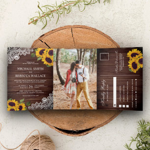 Invitation Trois Volets Photo de mariage au tournesol avec bois de grange