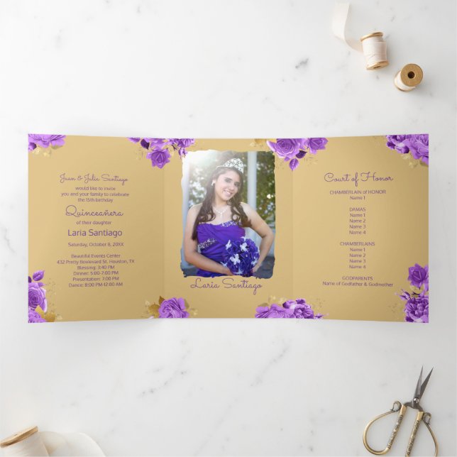 Invitation Trois Volets Photo Espagnol ivoire et violet Rose Quinceanera (Intérieur)