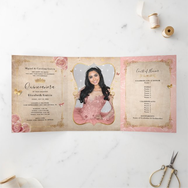 Invitation Trois Volets Photo espagnole Blush Rose Gold Quinceanera (Intérieur)