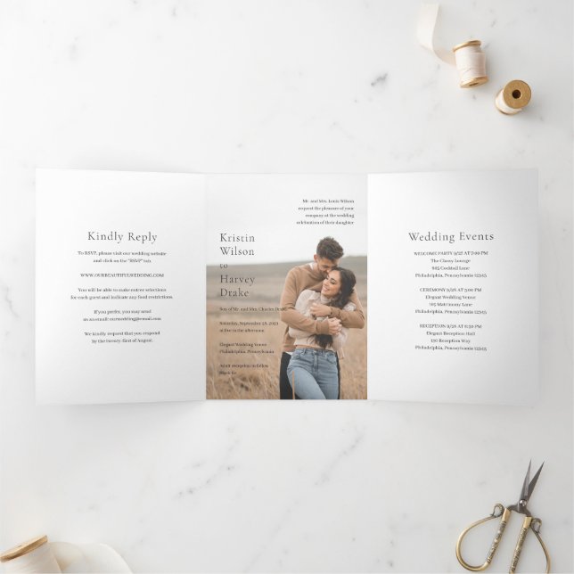 Invitation Trois Volets Photographie noir et blanc élégant Mariage moderne (Intérieur)