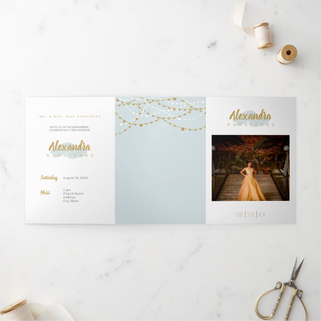 Invitation Trois Volets Rainy Day Blue Photo Quinceanera (Extérieur)