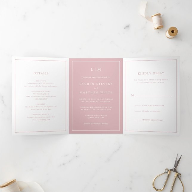 Invitation Trois Volets Simple Monogramme Rose Pâle Élégant Mariage (Intérieur)