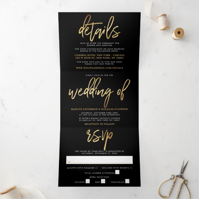 Invitation Trois Volets Suite Mariage de script Gold Foil moderne (Intérieur)