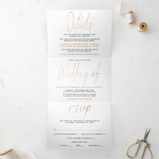 Invitation Trois Volets Suite Mariage de script Gold Foil moderne (Intérieur)